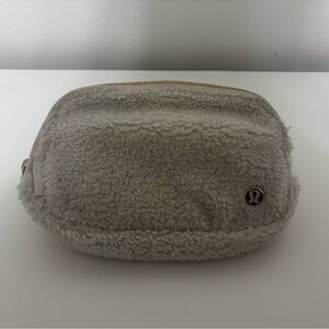 lululemon athletica white Sherpa Belt Bag